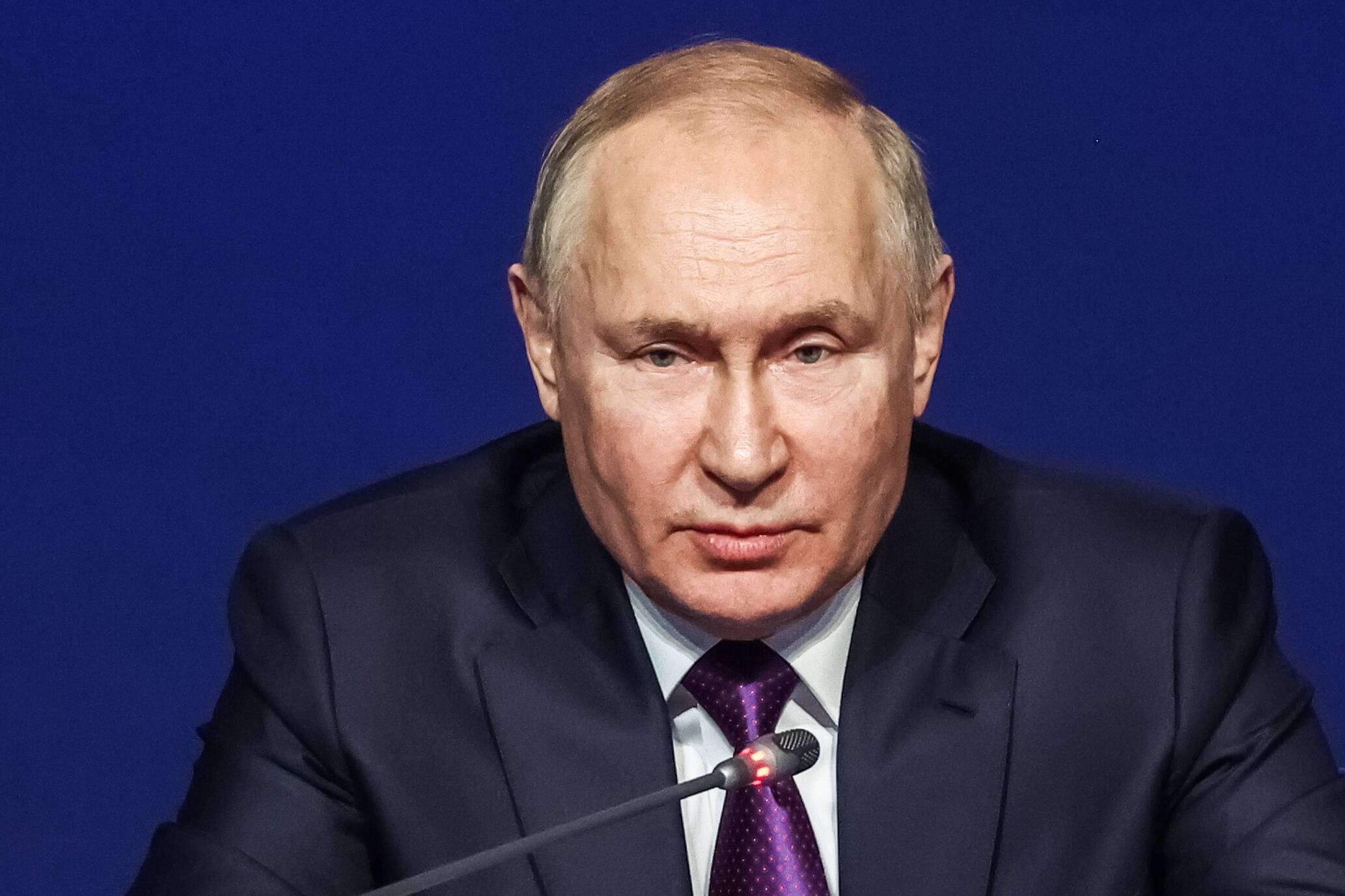 Er ist Putins Albtraum! 20.000 Mann unter Waffen! Stürzt dieser Verbündete Wladimir Putin vom Thron?
