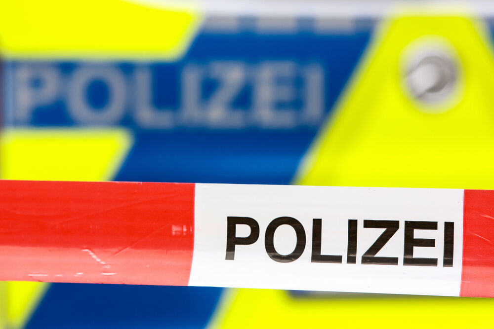 Bombenalarm: Bankverkehr gestört, Evakuierung der Anwohner läuft, Zünder nicht zu entschärfen!