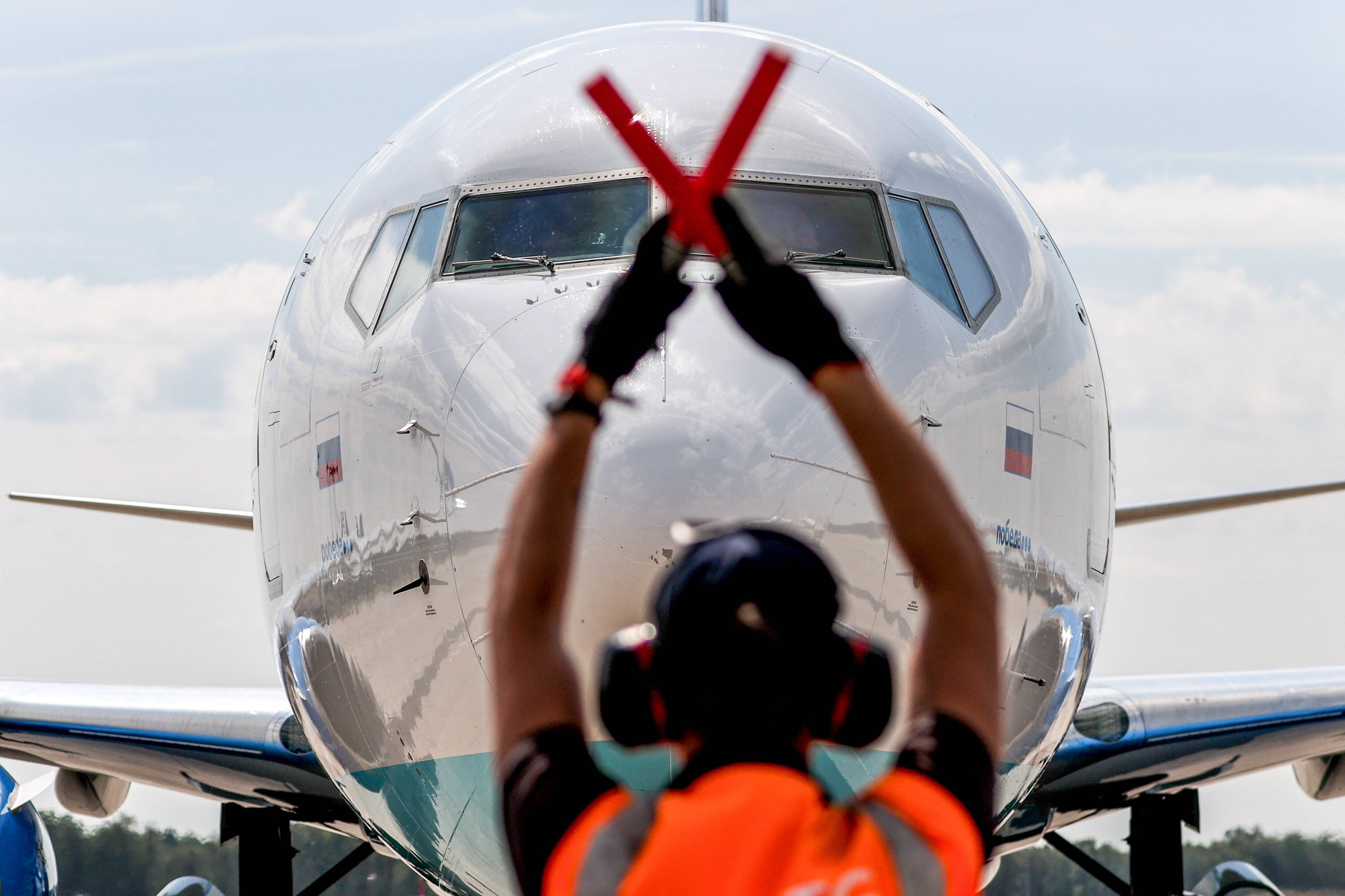 Boing 777 gerät über dem Atlantik in eine Notlage - Pilot führt Notlandung durch!