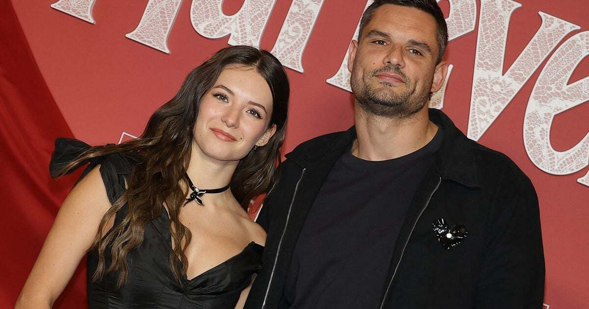 Elsa Bois et Florent Manaudou retrouvent leur salsa culte et enflamment Instagram