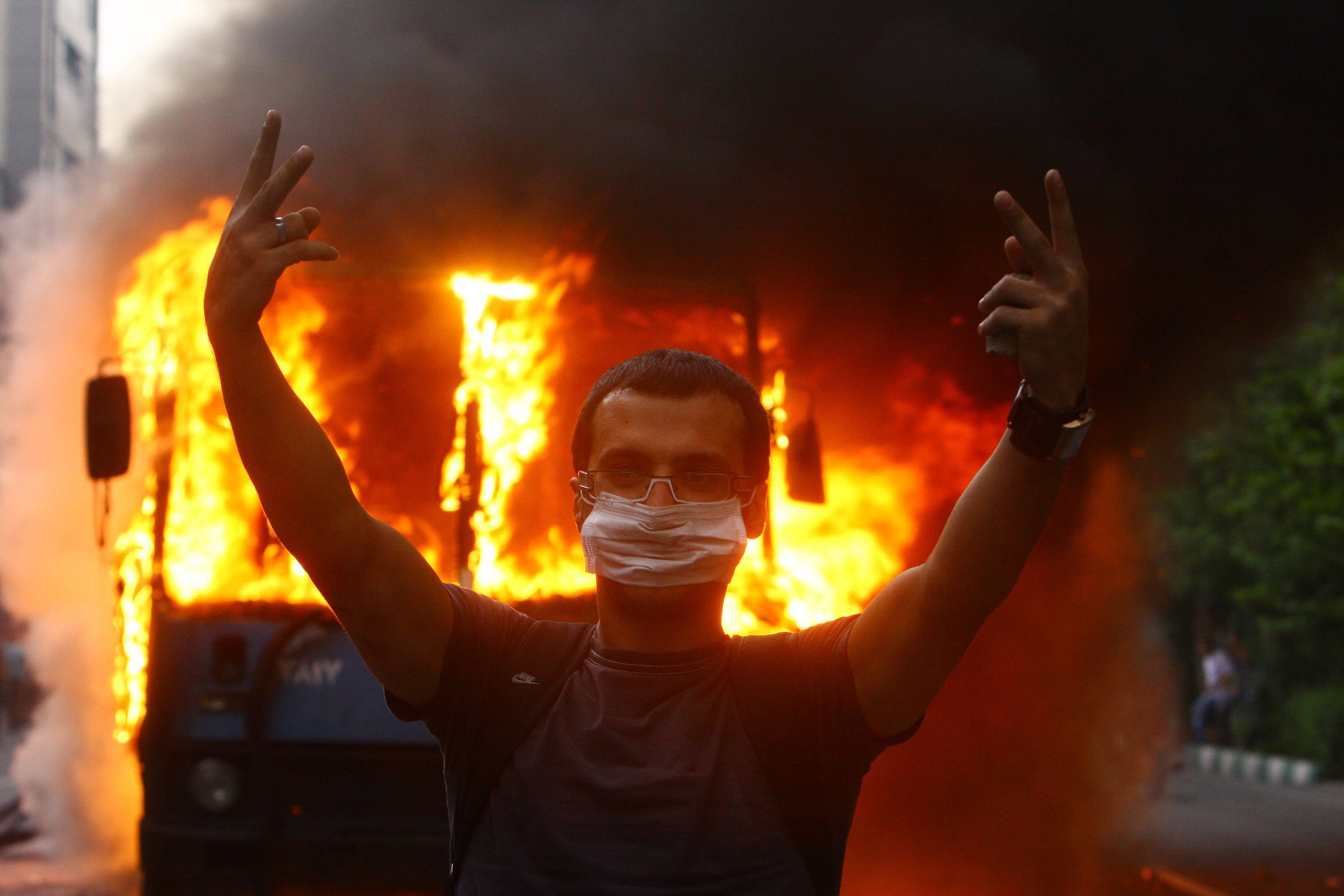 Deutsche sollen den Iran sofort verlassen! - Auswärtiges Amt mit dringendem Aufruf