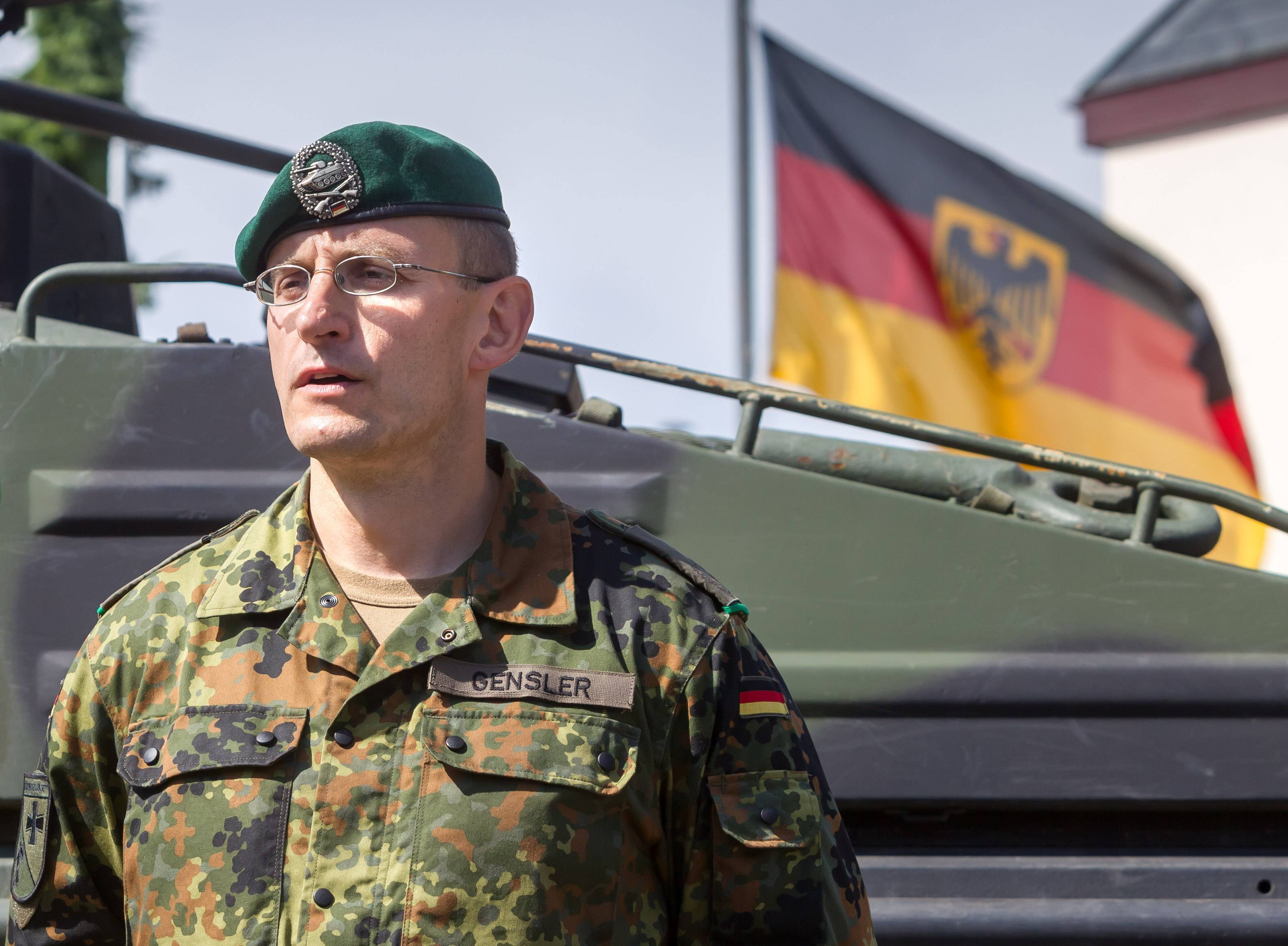 Bundeswehr erhöht die Zahl seiner Truppen in Bereitschaft, Sorgen nach Panzerlieferung wachsen!